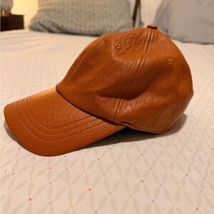 a new day Leather Cap in Warm Tan